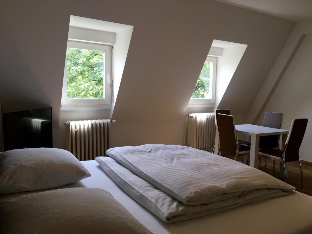 Altstadthotel Hayk Am Rhein Κολωνία Εξωτερικό φωτογραφία