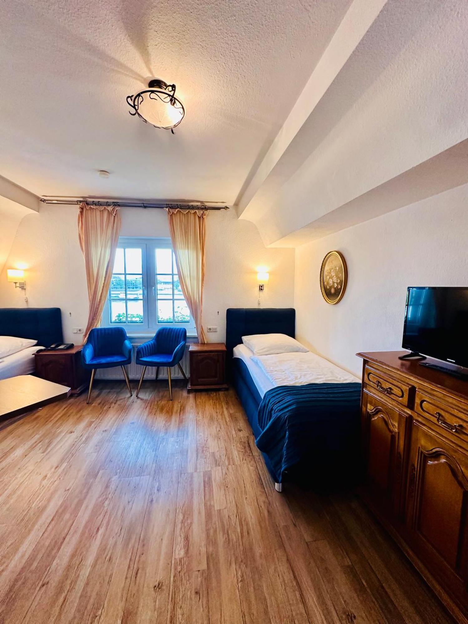 Altstadthotel Hayk Am Rhein Κολωνία Εξωτερικό φωτογραφία